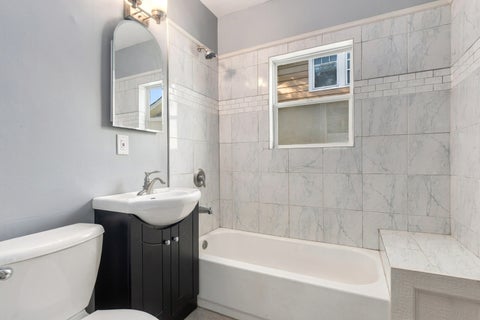 Tiny photo for 121 S Fordham Avenue, Aurora, IL 60506 (MLS # 12757469)