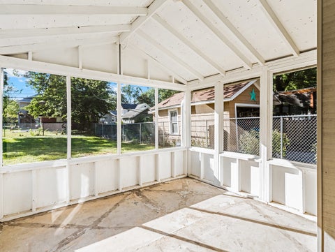 Tiny photo for 121 S Fordham Avenue, Aurora, IL 60506 (MLS # 12757469)