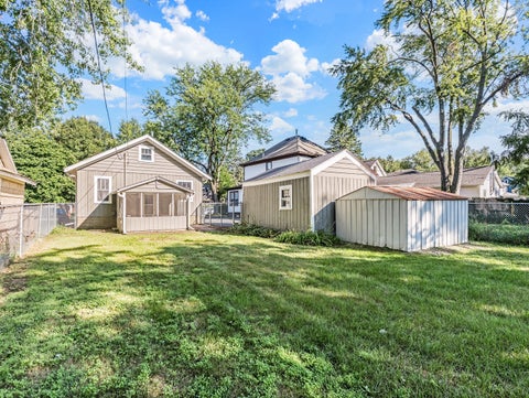 Tiny photo for 121 S Fordham Avenue, Aurora, IL 60506 (MLS # 12757469)