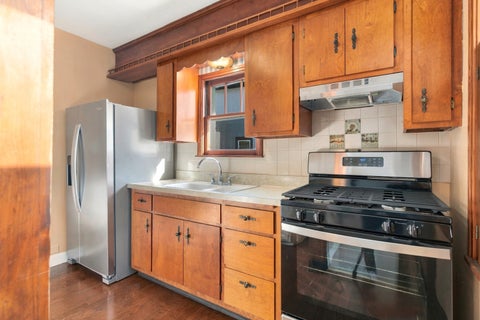 Tiny photo for 121 S Fordham Avenue, Aurora, IL 60506 (MLS # 12757469)
