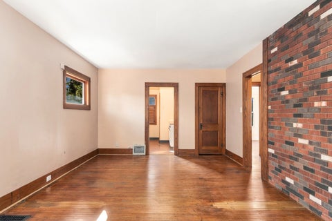 Tiny photo for 121 S Fordham Avenue, Aurora, IL 60506 (MLS # 12757469)