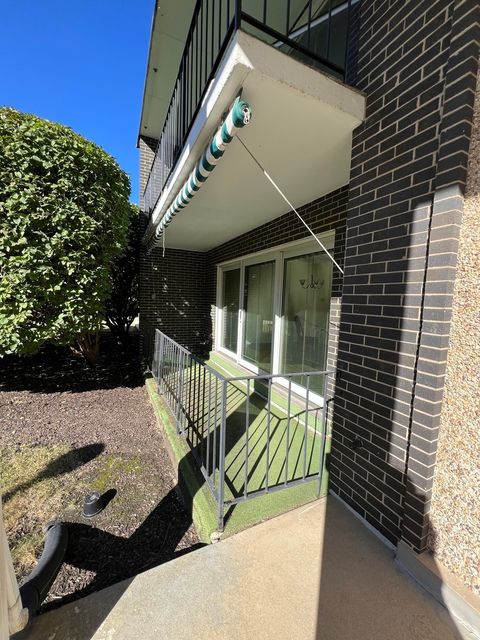 Tiny photo for 4116 W 99th Street #1A, Oak Lawn, IL 60453 (MLS # 12492301)