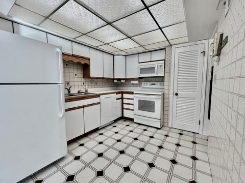 Tiny photo for 4116 W 99th Street #1A, Oak Lawn, IL 60453 (MLS # 12492301)