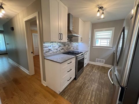 Tiny photo for 2515 N Lotus Avenue, Chicago, IL 60639 (MLS # 12493429)