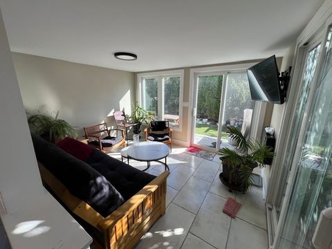 Tiny photo for 2515 N Lotus Avenue, Chicago, IL 60639 (MLS # 12493429)