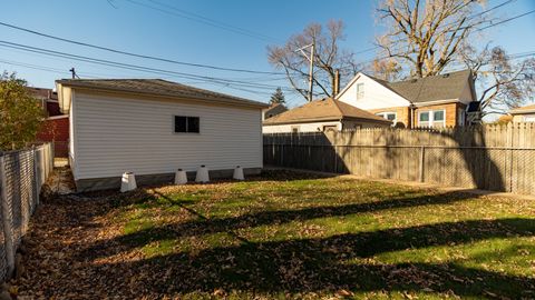 Tiny photo for 6022 N Saint Louis Avenue, Chicago, IL 60659 (MLS # 12469304)