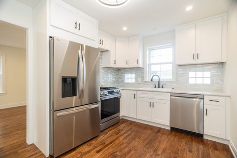 Tiny photo for 6022 N Saint Louis Avenue, Chicago, IL 60659 (MLS # 12469304)