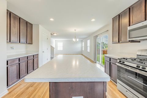 Tiny photo for 1019 Freeman Street, Plano, IL 60545 (MLS # 12491231)