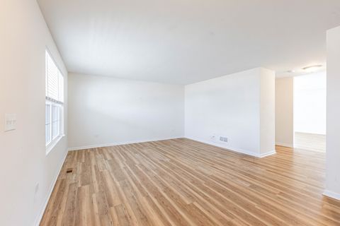 Tiny photo for 1019 Freeman Street, Plano, IL 60545 (MLS # 12491231)