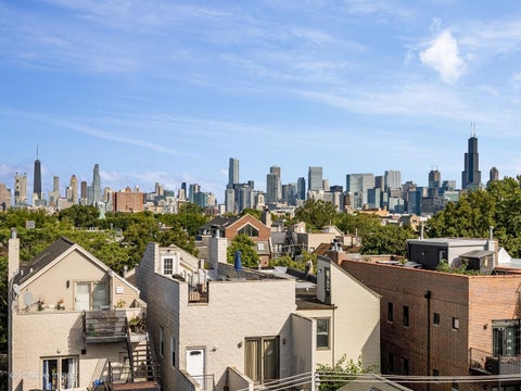 Tiny photo for 929 N DAMEN Avenue #2, Chicago, IL 60622 (MLS # 12728977)