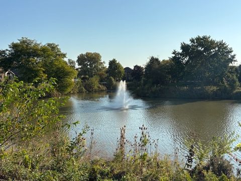 Tiny photo for 14947 Landings Lane, Oak Forest, IL 60452 (MLS # 12492794)