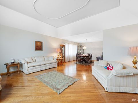 Tiny photo for 14947 Landings Lane, Oak Forest, IL 60452 (MLS # 12492794)