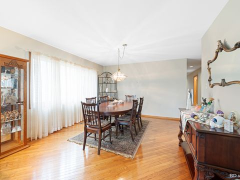 Tiny photo for 14947 Landings Lane, Oak Forest, IL 60452 (MLS # 12492794)