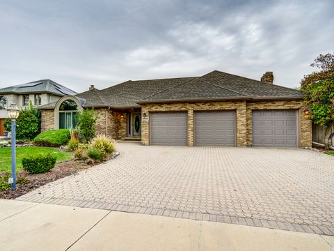 Photo of 14947 Landings Lane, Oak Forest, IL 60452 (MLS # 12492794)