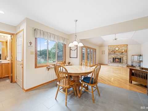 Tiny photo for 14947 Landings Lane, Oak Forest, IL 60452 (MLS # 12492794)