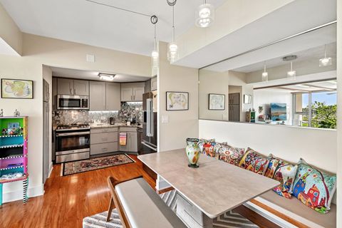 Tiny photo for 3200 N Lake Shore Drive #410, Chicago, IL 60657 (MLS # 12669928)