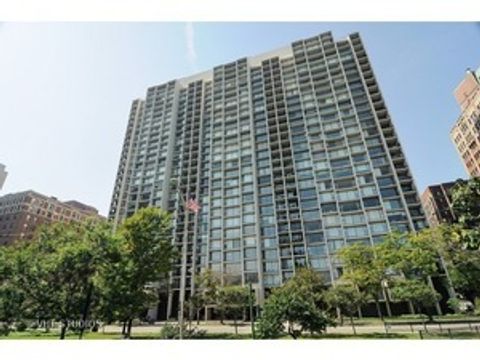Photo of 3200 N Lake Shore Drive #410, Chicago, IL 60657 (MLS # 12669928)