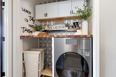 Tiny photo for 910 Drayton Street, Normal, IL 61761 (MLS # 12482261)