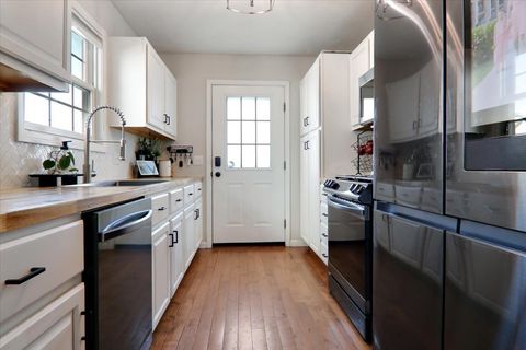 Tiny photo for 910 Drayton Street, Normal, IL 61761 (MLS # 12482261)