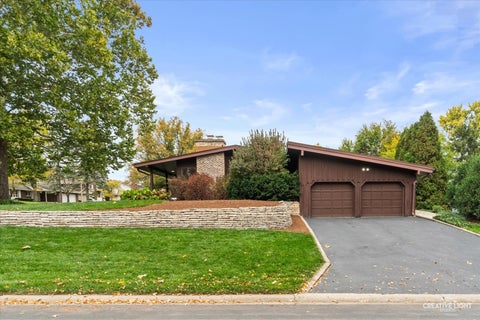 Tiny photo for 1211 Westhaven Drive, Wheaton, IL 60189 (MLS # 12761826)