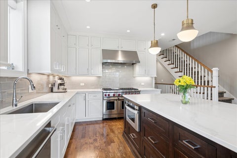 Tiny photo for 1923 N DAMEN Avenue #PH, Chicago, IL 60647 (MLS # 12748419)