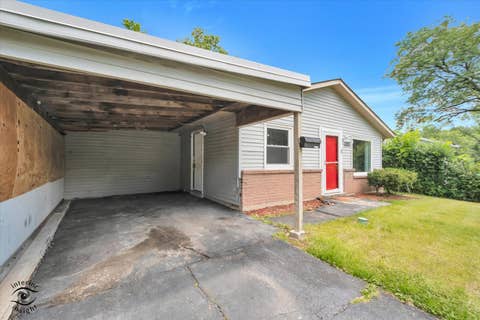 Tiny photo for 1947 Beacon Boulevard, Chicago Heights, IL 60411 (MLS # 12687605)