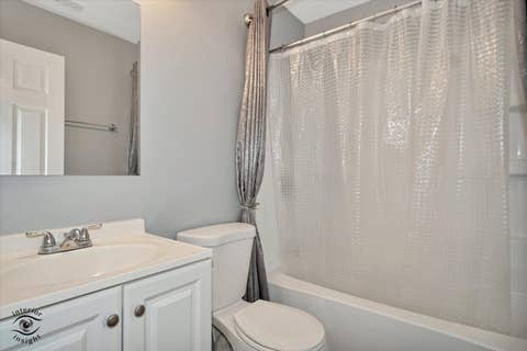 Tiny photo for 1947 Beacon Boulevard, Chicago Heights, IL 60411 (MLS # 12687605)