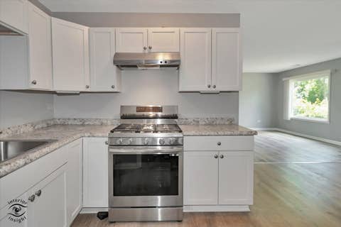 Tiny photo for 1947 Beacon Boulevard, Chicago Heights, IL 60411 (MLS # 12687605)