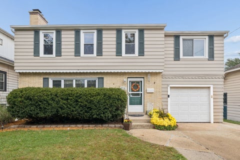 Photo of 4216 149th Street, Midlothian, IL 60445 (MLS # 12783690)