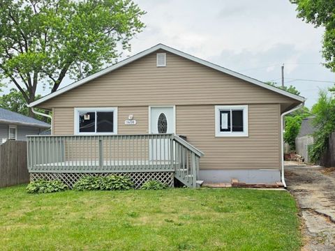 Photo of 1408 Barberry Lane, Round Lake Beach, IL 60073 (MLS # 12673403)