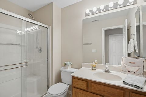 Tiny photo for 961 Sumac Court, Lindenhurst, IL 60046 (MLS # 12573193)