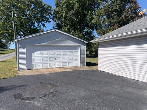 Tiny photo for 7207 Koester Road, Marion, IL 62959 (MLS # 12783658)