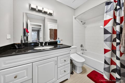 Tiny photo for 206 Nantucket Harbor #206, Schaumburg, IL 60193 (MLS # 12595330)