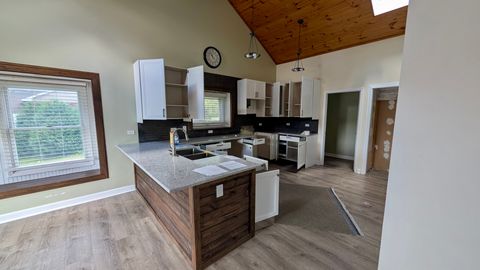 Tiny photo for 11617 Hawthorne Way, Huntley, IL 60142 (MLS # 12487884)