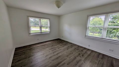 Tiny photo for 11617 Hawthorne Way, Huntley, IL 60142 (MLS # 12487884)
