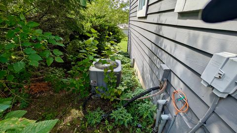 Tiny photo for 11617 Hawthorne Way, Huntley, IL 60142 (MLS # 12487884)