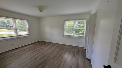 Tiny photo for 11617 Hawthorne Way, Huntley, IL 60142 (MLS # 12487884)