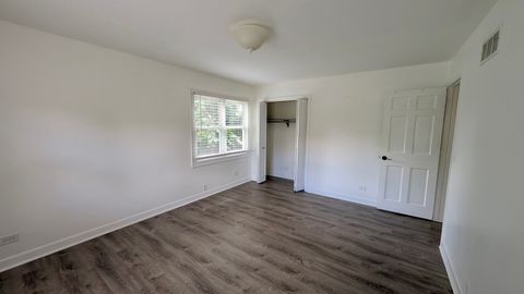 Tiny photo for 11617 Hawthorne Way, Huntley, IL 60142 (MLS # 12487884)