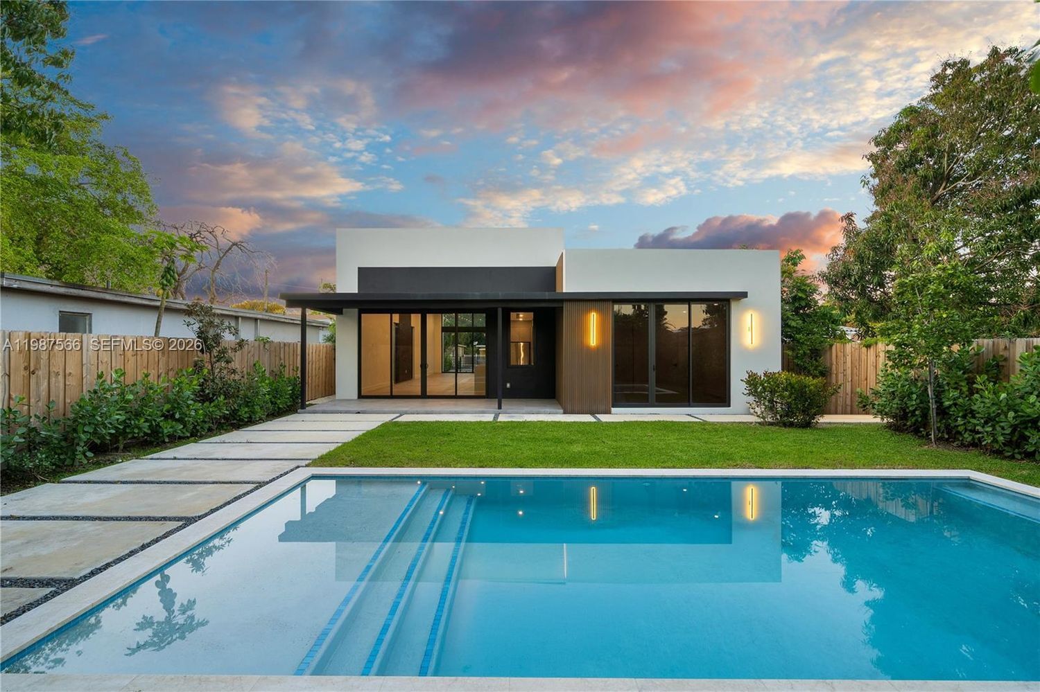 412 NW 47th Street