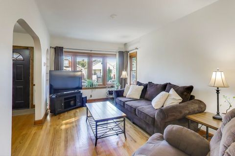 Tiny photo for 3636 N Olcott Avenue, Chicago, IL 60634 (MLS # 12505963)