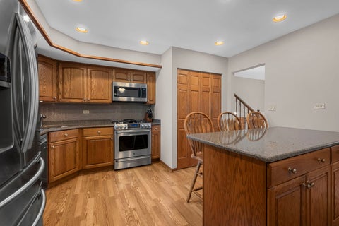 Tiny photo for 1476 Worden Way, Elk Grove Village, IL 60007 (MLS # 12787080)