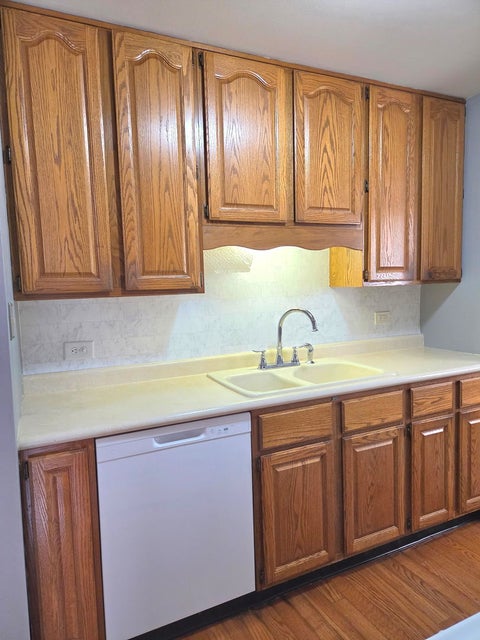 Tiny photo for 5237 Pleasant Lane, Crestwood, IL 60418 (MLS # 12765952)
