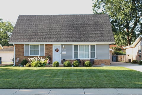 Photo of 5237 Pleasant Lane, Crestwood, IL 60418 (MLS # 12765952)