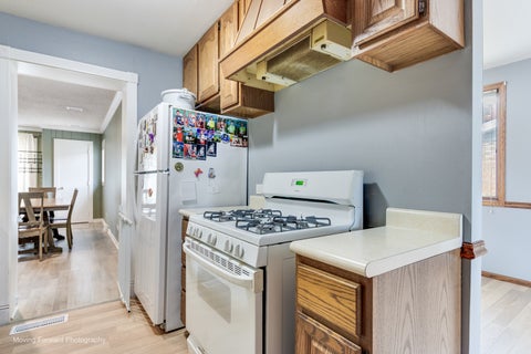 Tiny photo for 5237 Pleasant Lane, Crestwood, IL 60418 (MLS # 12765952)