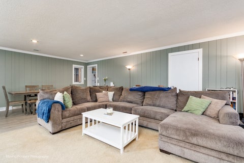 Tiny photo for 5237 Pleasant Lane, Crestwood, IL 60418 (MLS # 12765952)