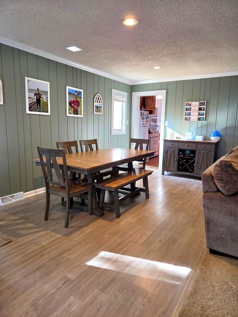 5237 Pleasant Lane
