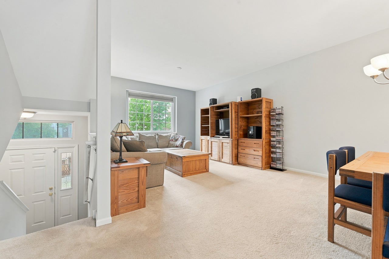 3382 Cameron Drive