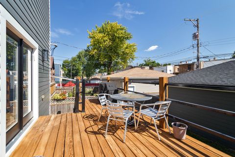 Tiny photo for 943 N Central Park Avenue, Chicago, IL 60651 (MLS # 12485808)