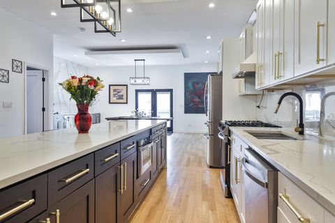 Tiny photo for 943 N Central Park Avenue, Chicago, IL 60651 (MLS # 12485808)