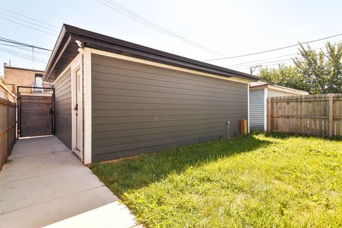 Tiny photo for 943 N Central Park Avenue, Chicago, IL 60651 (MLS # 12485808)
